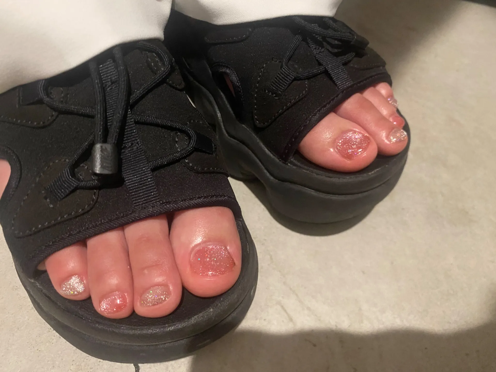 SNS話題!フット★フラッシュマグ(ワンカラー)